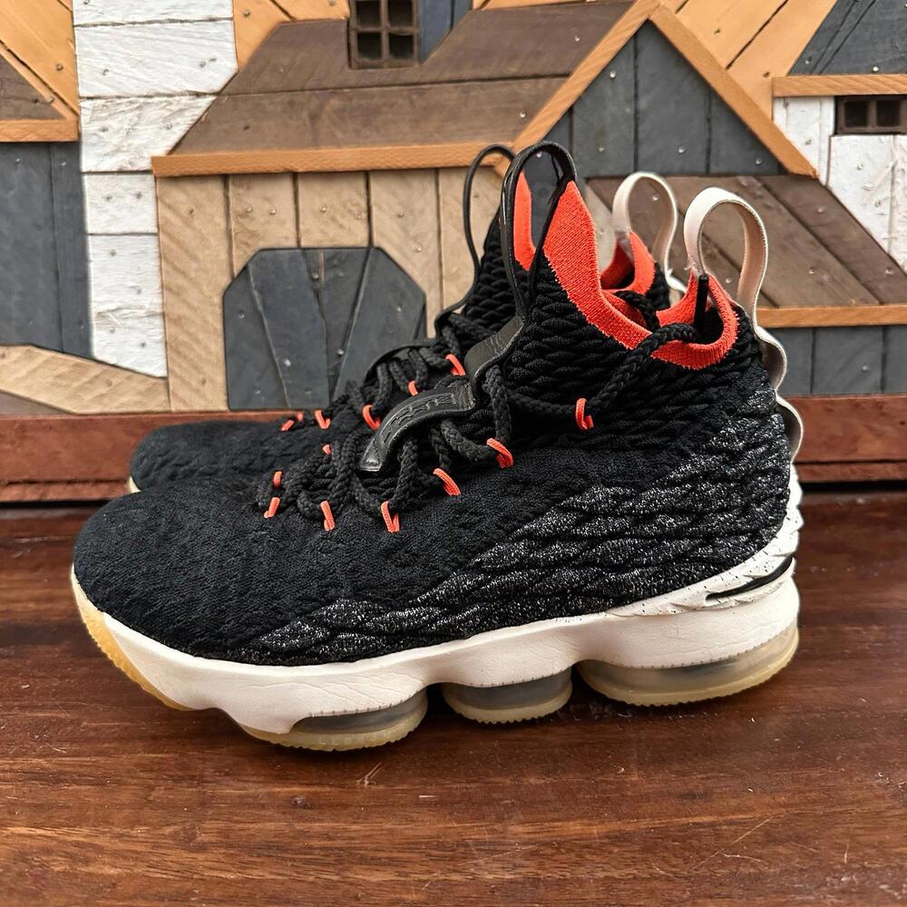 Nike‎ LeBron 15 "Bright Crimson" Basketball Shoe 5.5Y